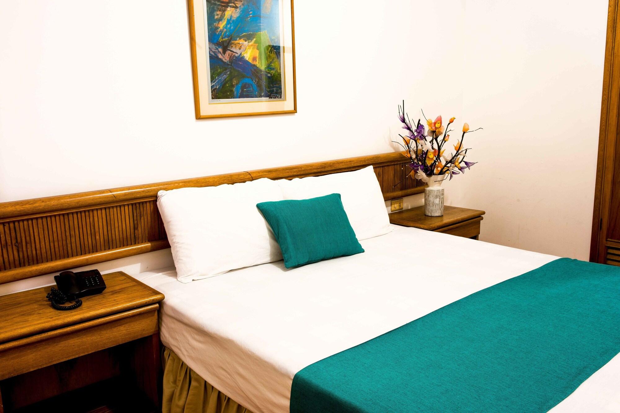 Hotel Puerta De Oro 바랑키야 외부 사진