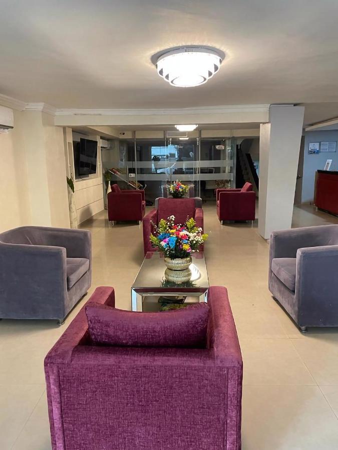 Hotel Puerta De Oro 바랑키야 외부 사진