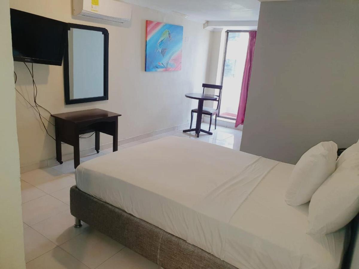 Hotel Puerta De Oro 바랑키야 외부 사진