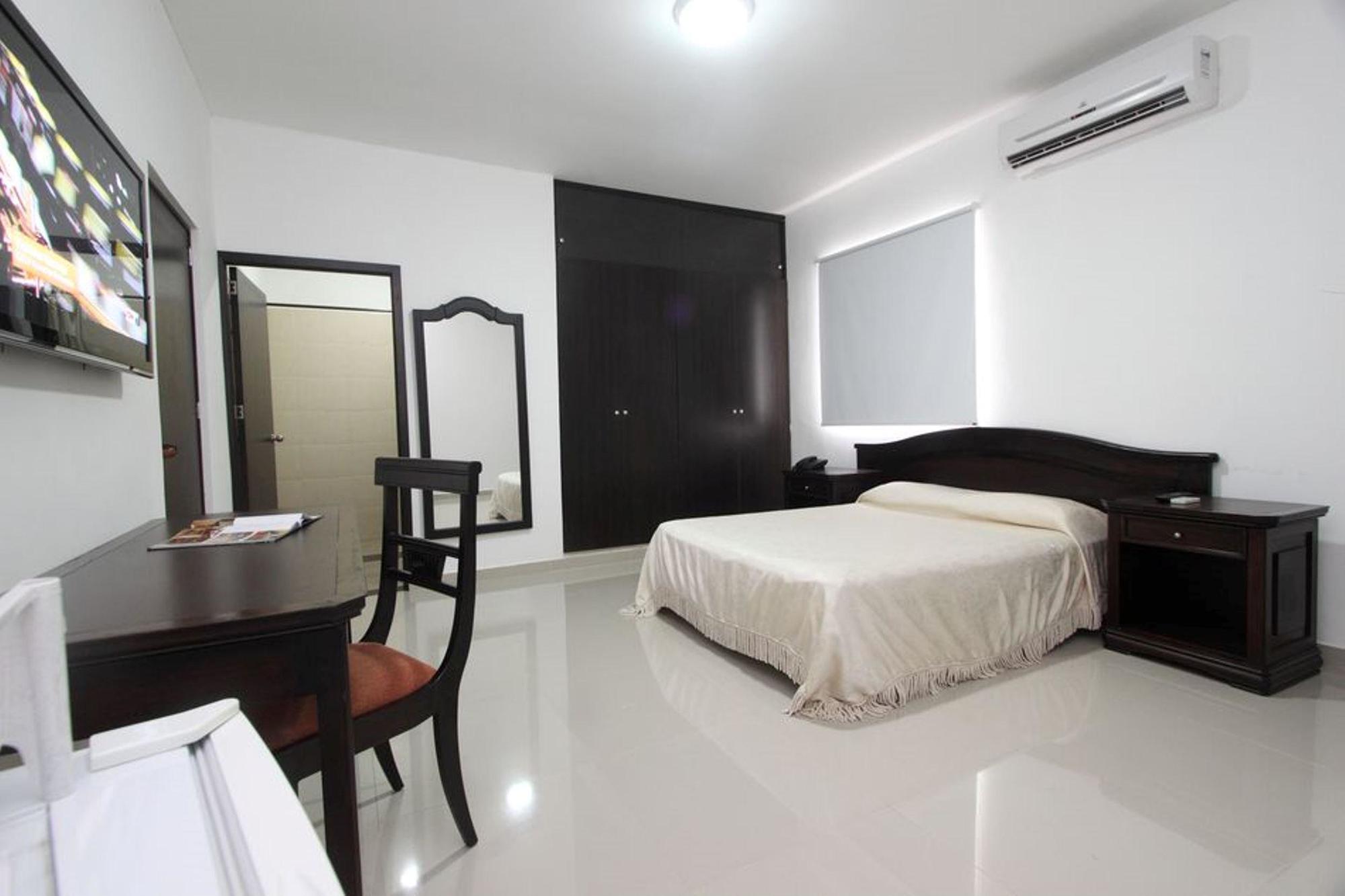 Hotel Puerta De Oro 바랑키야 외부 사진