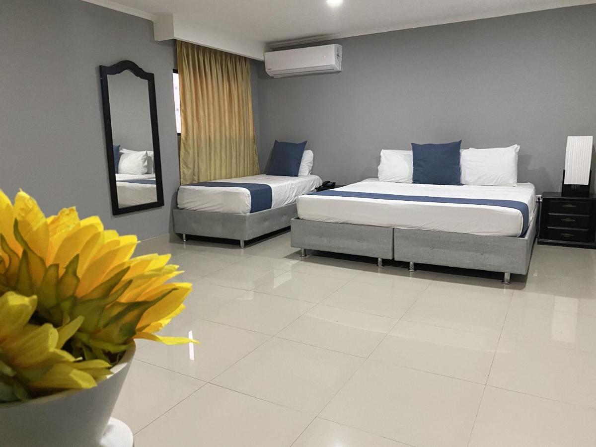 Hotel Puerta De Oro 바랑키야 외부 사진